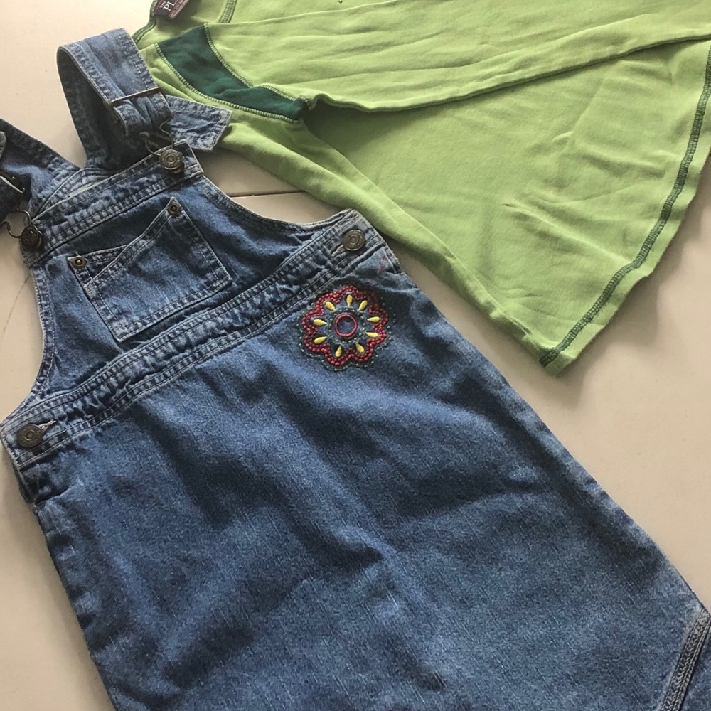 Set of children clothes